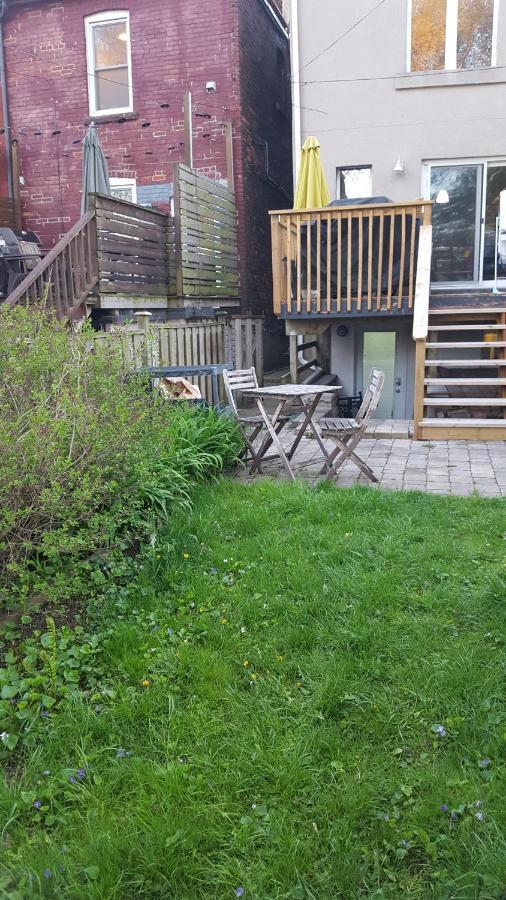 Appartement An Independent Beach Retreat Steps From The Lake And Right In The City à Toronto Extérieur photo